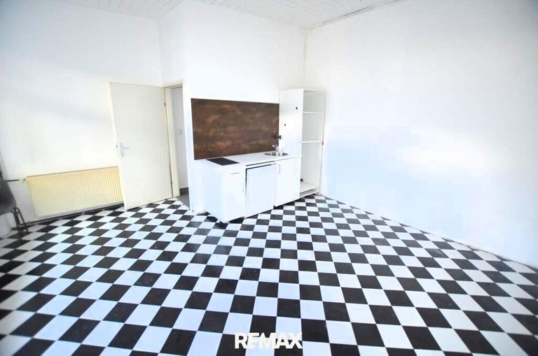 Büro u. Küche
