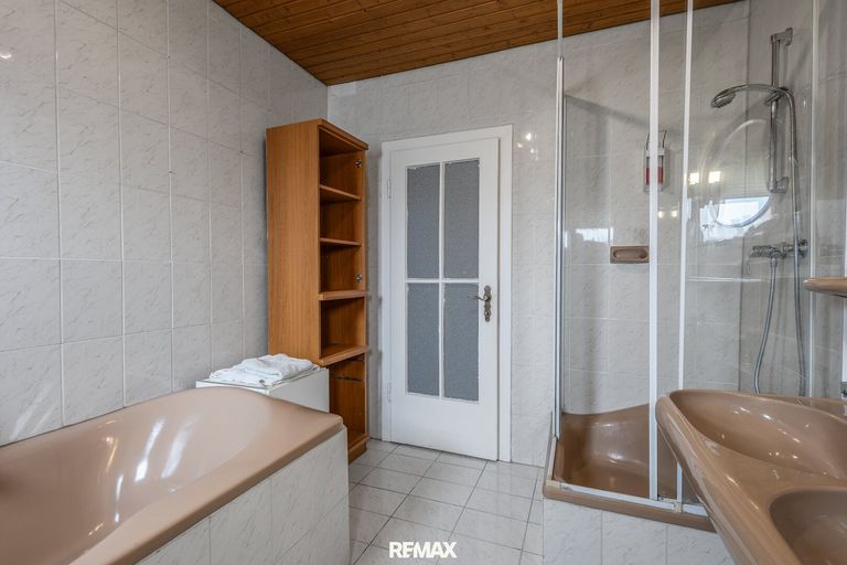 Badezimmer 2OG
