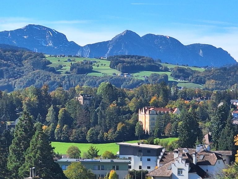 Blick vom OG Ri Höllengebirge und Pensionat