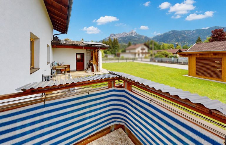 Pflach - Haus - Terrasse