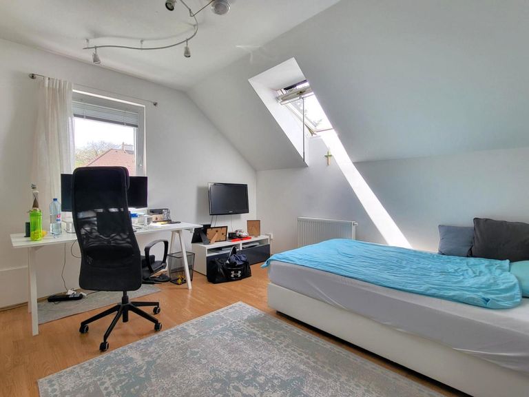 07 Jugendzimmer 1