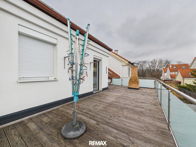 RH Maisonette Bruckneudorf , Terrasse DG