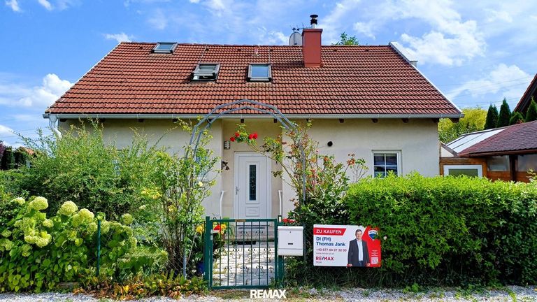 1_Straßenansicht