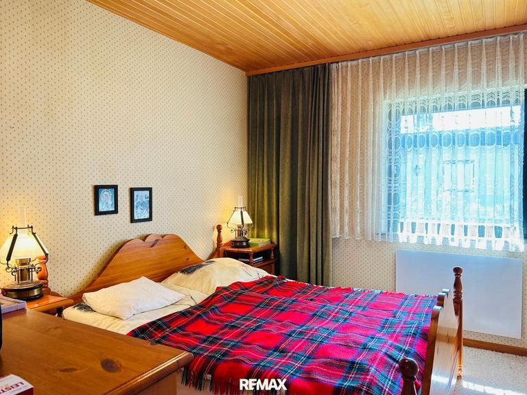 12 Schlafzimmer