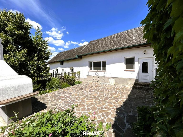 6 Innenhof