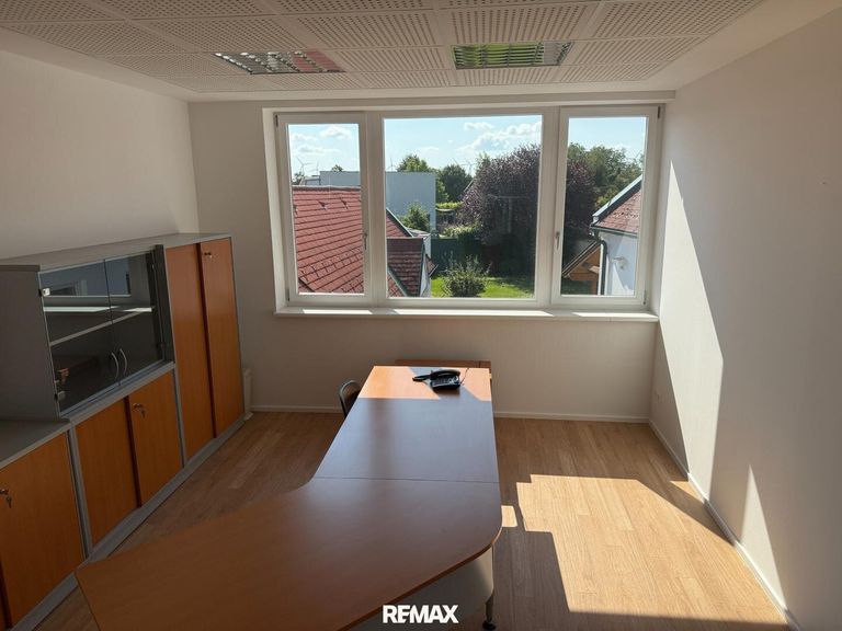 Büro 2