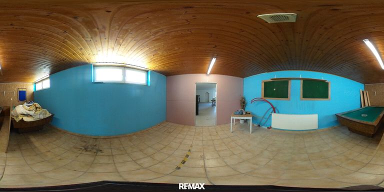 10_Barraum Billard