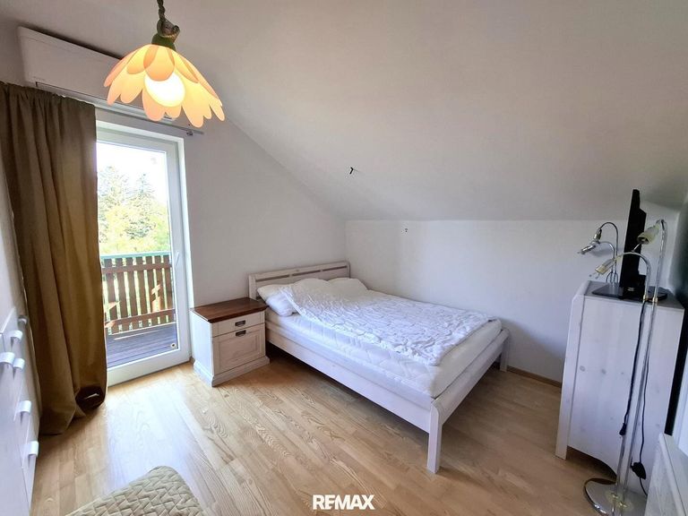 2. Schlafzimmer OG