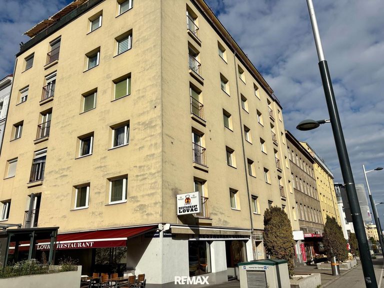 Straßenansicht