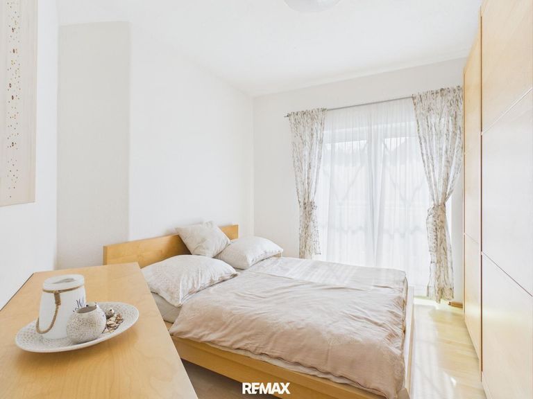 7643 Zimmer