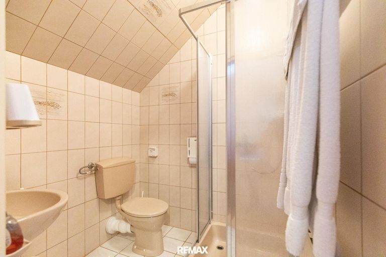 Bad/ Fremdenzimmer