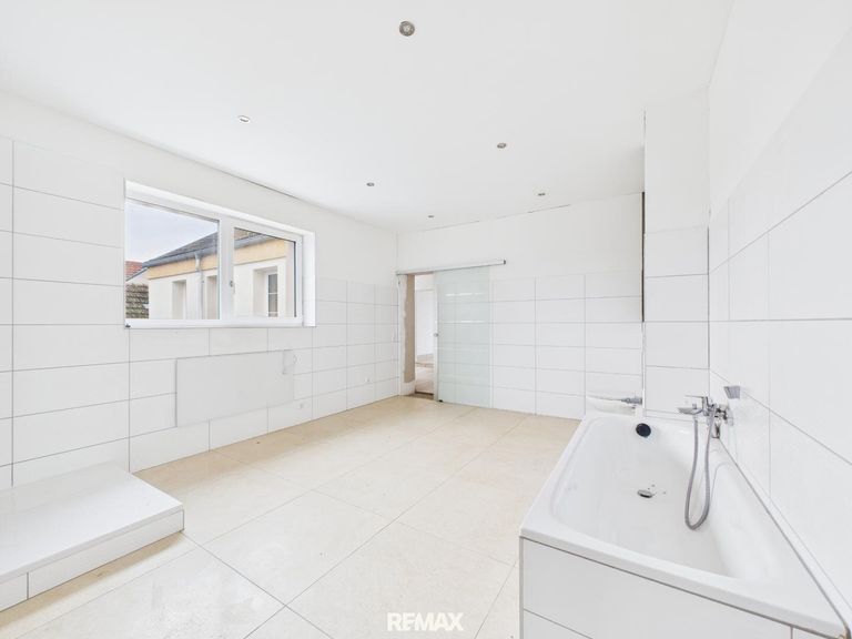 15. Top 2 Badezimmer