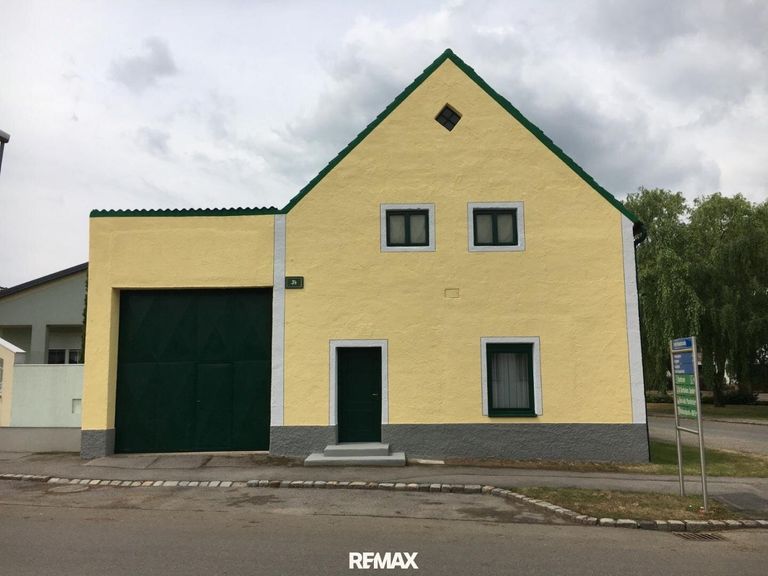 Betriebsgebaeude_I