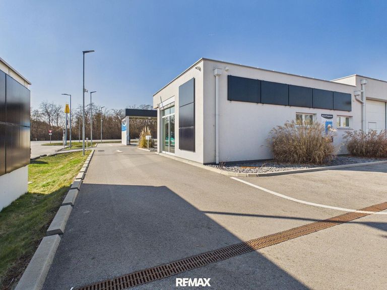 Aussenansicht-Shop