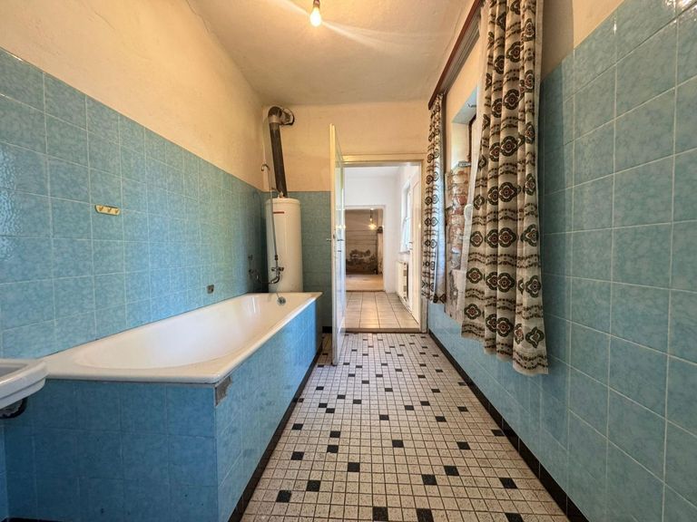Badezimmer Erdgeschoß