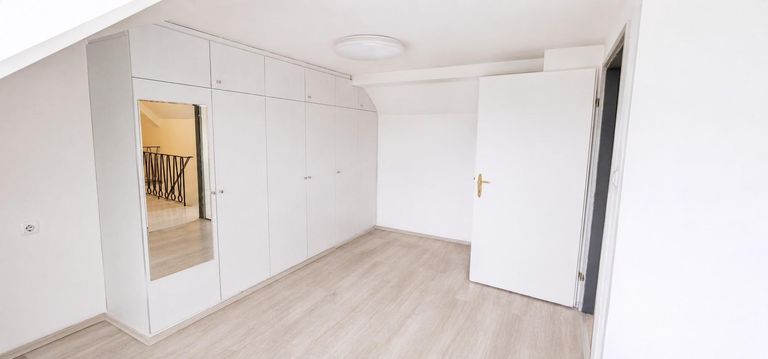 4. SZ im OG  2. Ansicht   (digital geräumt)