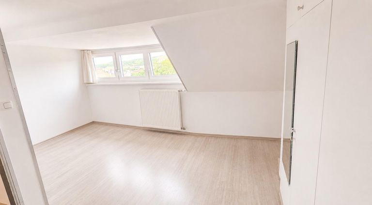 4. SZ im OG   (digital geräumt)