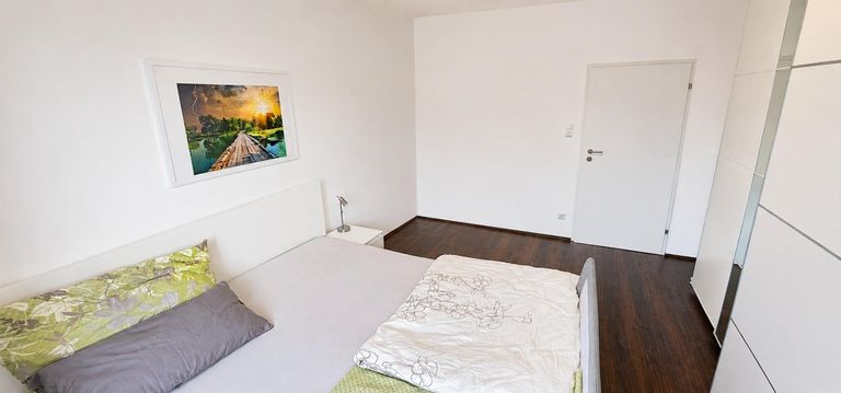 OG Schlafzimmer 2