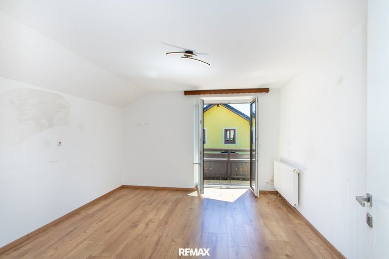 Zimmer 1 Obergeschoss mit Balkon