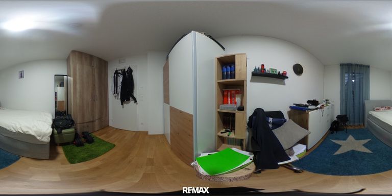 R0011542