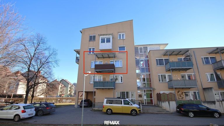 Hauseingang, Balkon