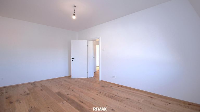 Schlafzimmer Ri. SW