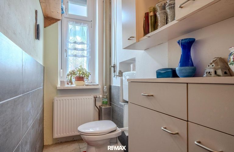 WC