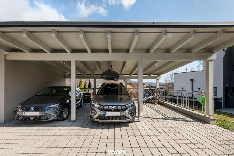 Eigenes Carport