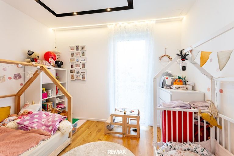 Helles Kinderzimmer