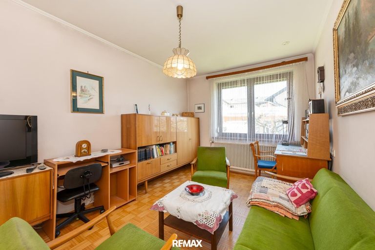 Büro/Arbeitszimmer EG