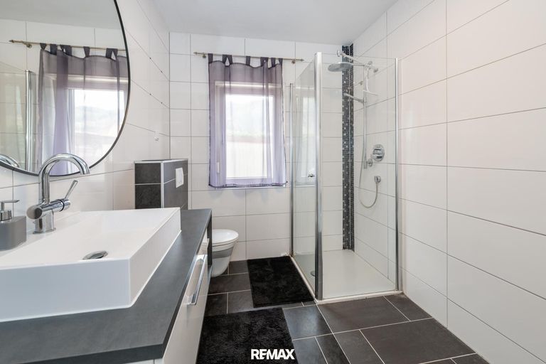Badezimmer EG