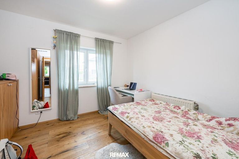 Ruhiges Zimmer EG
