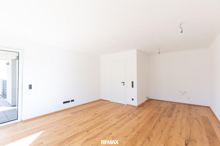 Wohn-/Esszimmer 