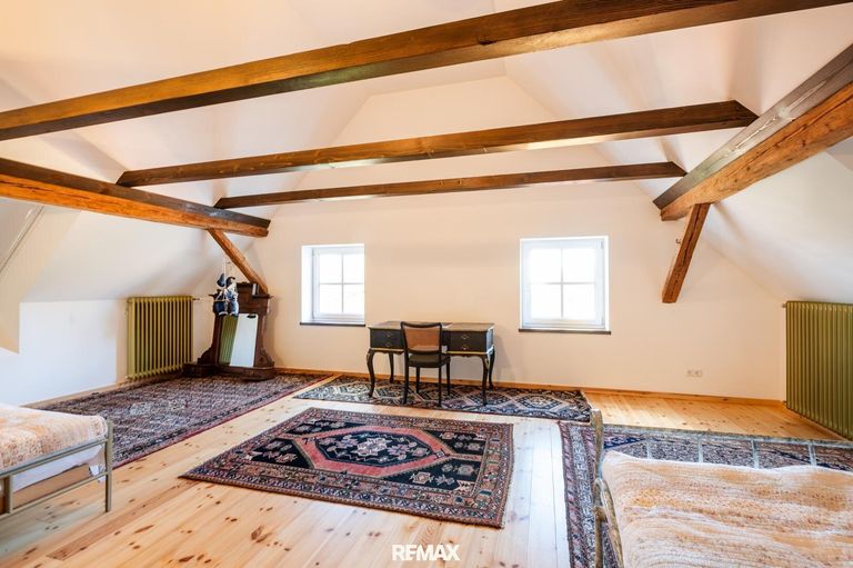 Schlafzimmer 2 DG