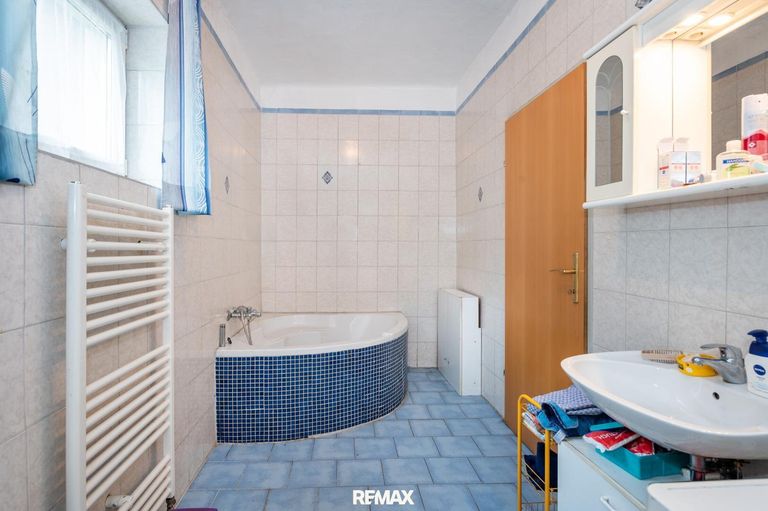 Badezimmer EG