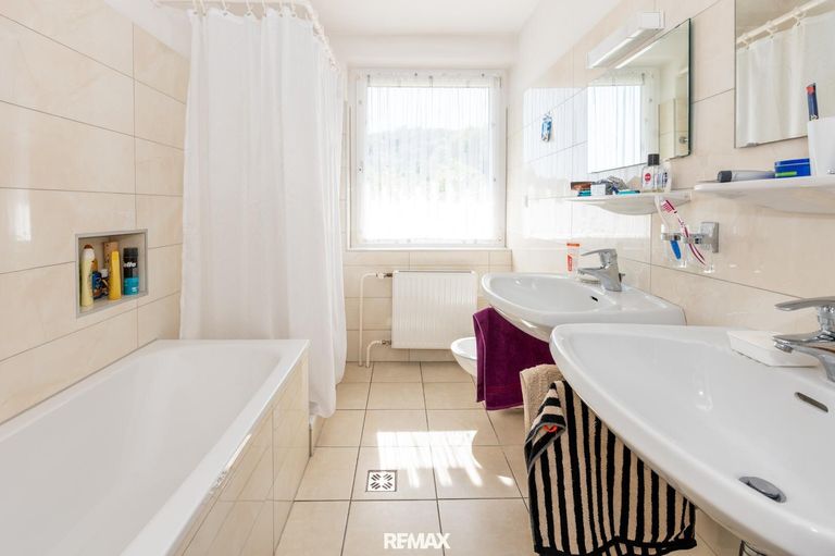 Badezimmer EG Zubau