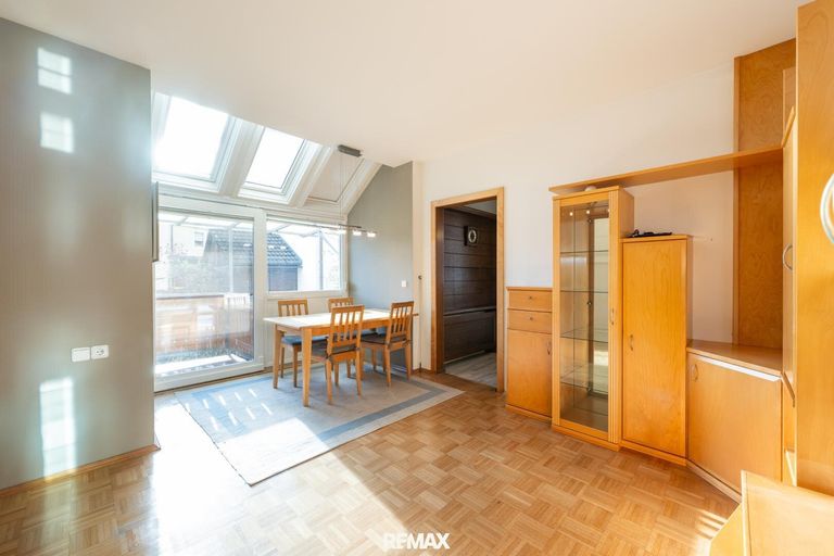 Wohn-/Esszimmer