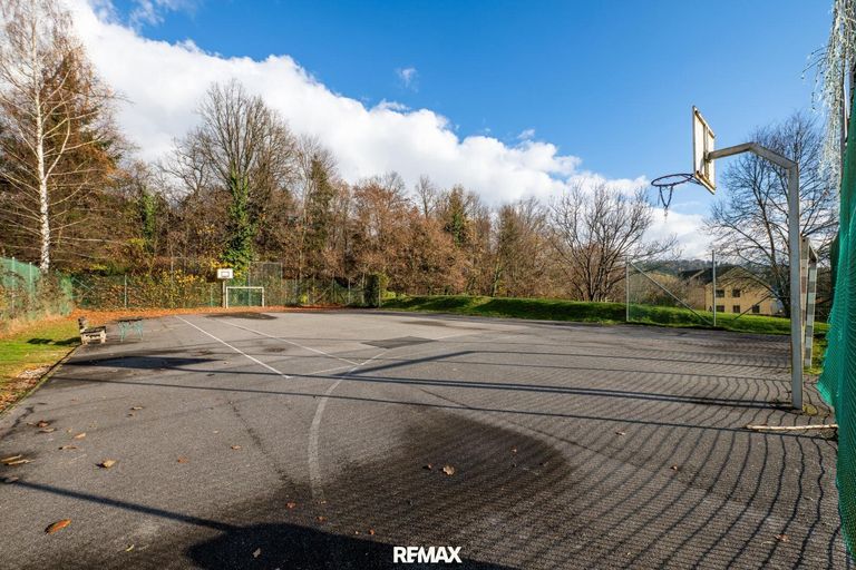 Sportplatz