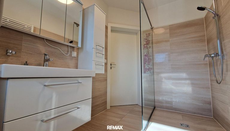 Badezimmer Erdgeschoss