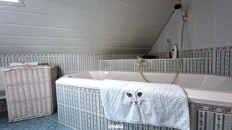Eckbadewanne Obergeschoss