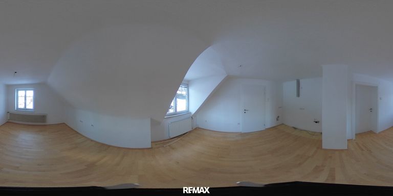 Zimmer 1 OG