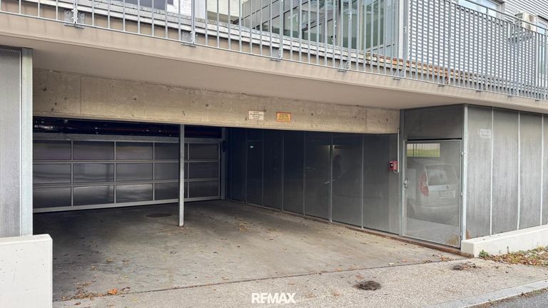 Garage Eingang