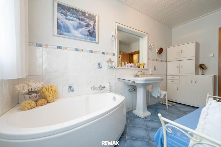 EG Badezimmer  