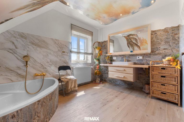 Badezimmer Dachgeschoß