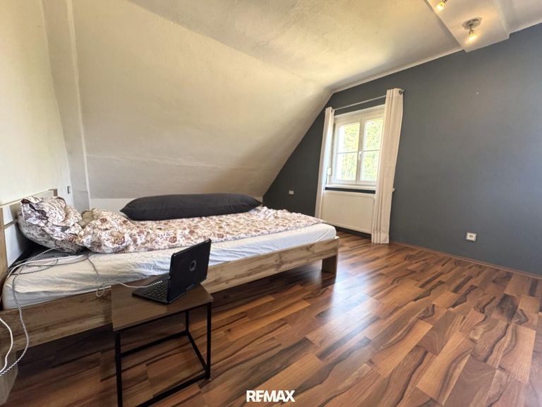 Schlafzimmer Wohnung 4