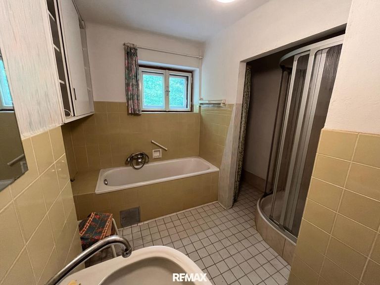 Bad EG unteres Haus
