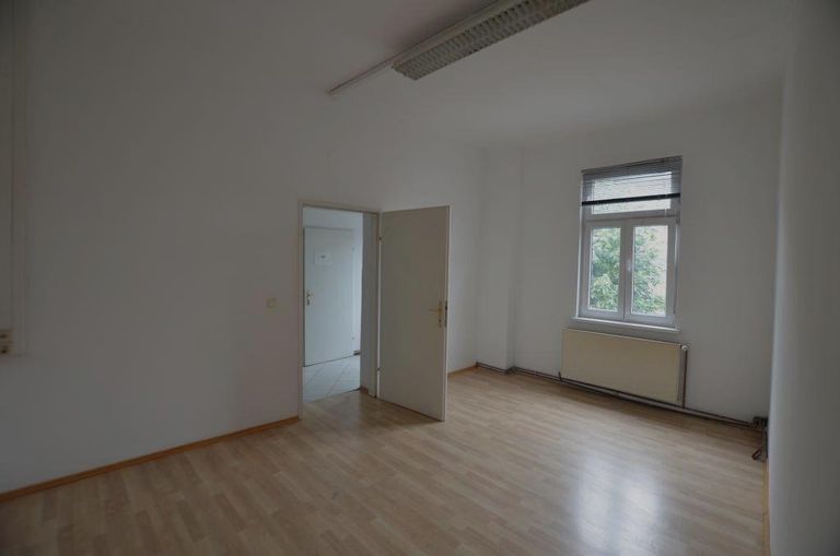 Büro 1