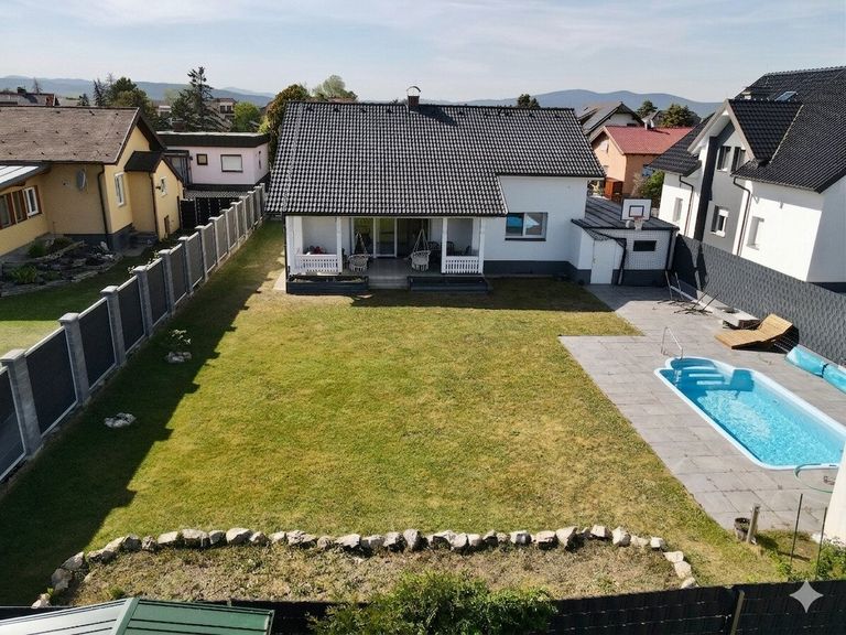 EFH Süd-Ost Ansicht