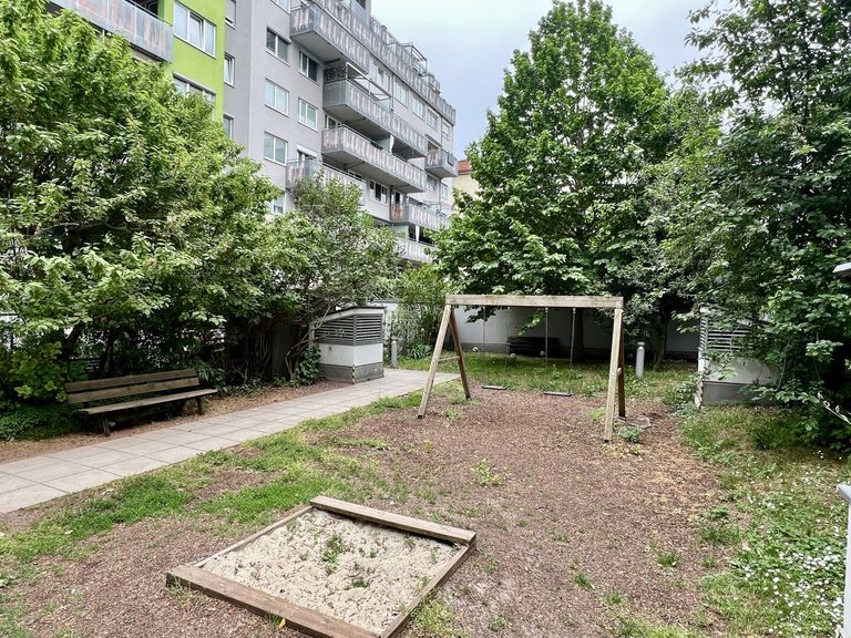 Innenhof Spielplatz
