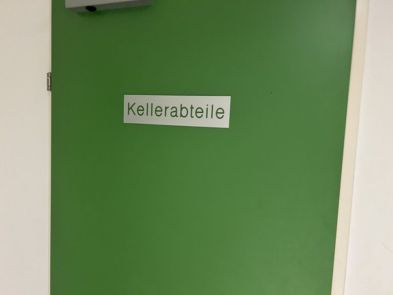 Kellerabteile